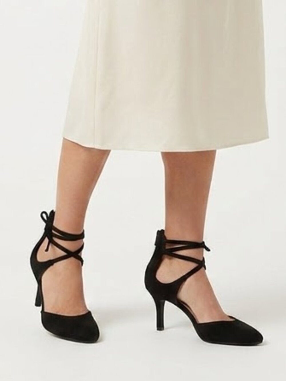 Dressbarn Tabitha Black Suede Strappy Heels Whimsigoth Goth Kitten Heel 8.5